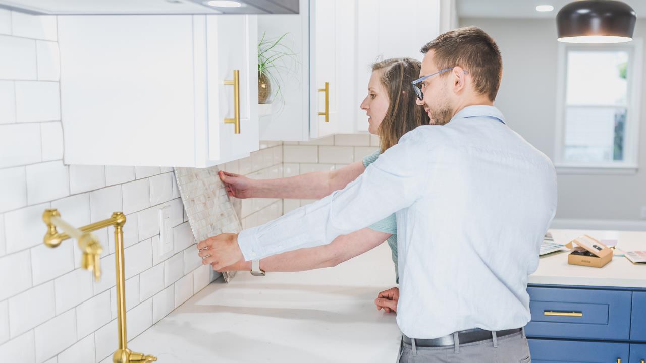 Decoración: las tendencias del siglo pasado que siguen de moda en las cocinas de familias millonarias
